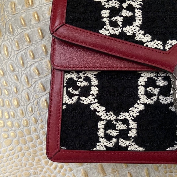 Gucci Dionysus GG Tweed Small Shoulder Bag in Black - Picture 7 of 16
